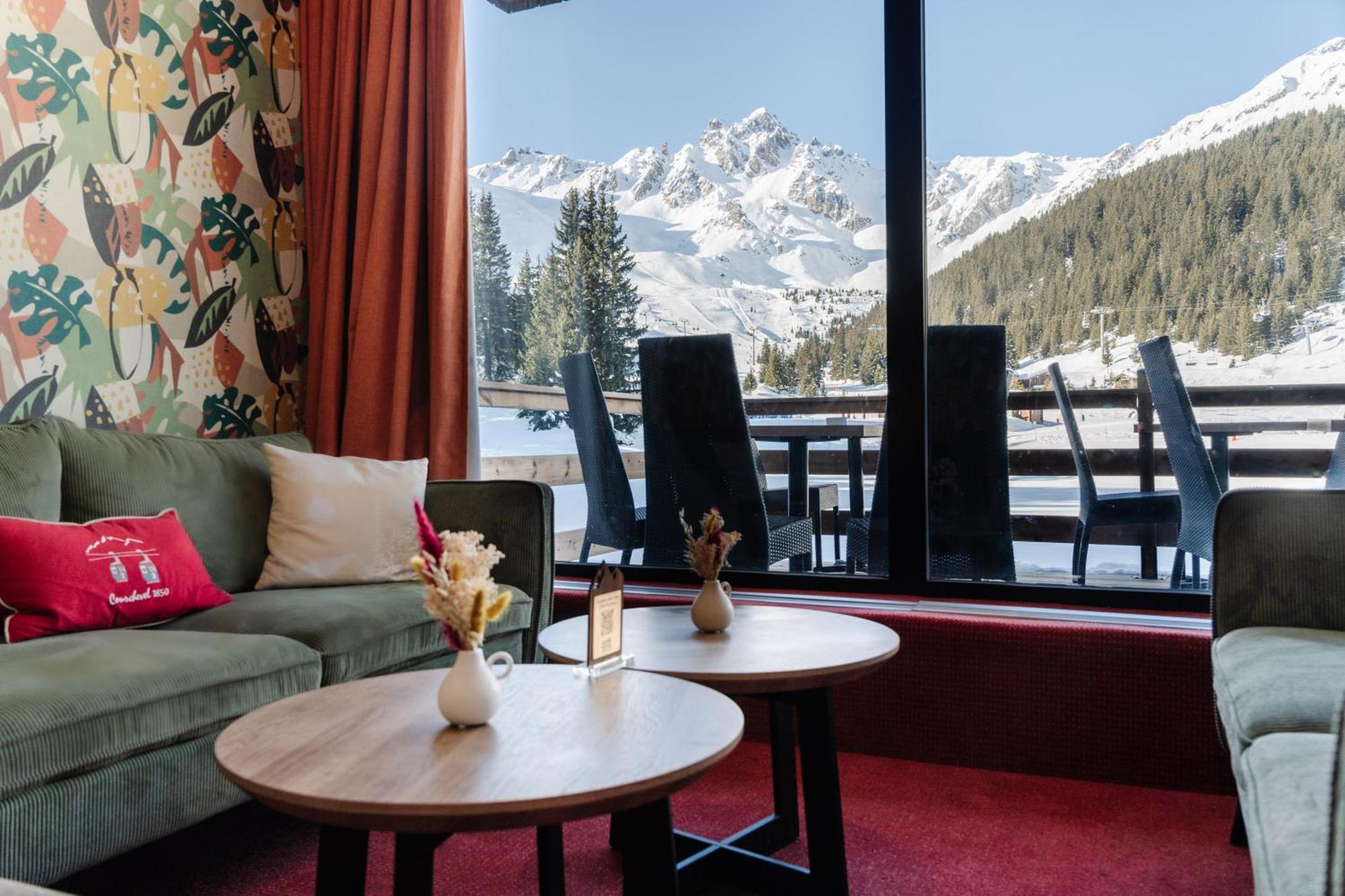 Lake Hotel Courchevel 1850 Luaran gambar
